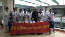 澳大利亚胚胎学家Steven，Fleming教授莅临我中心交流指导